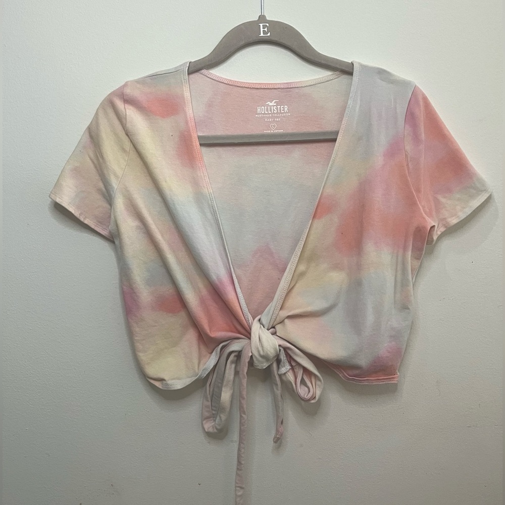 Hollister Pastel Baby Tee Crop Top